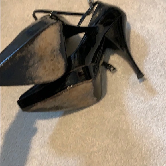 Stunning Prada platform ankle strap black heels - Picture 5 of 12